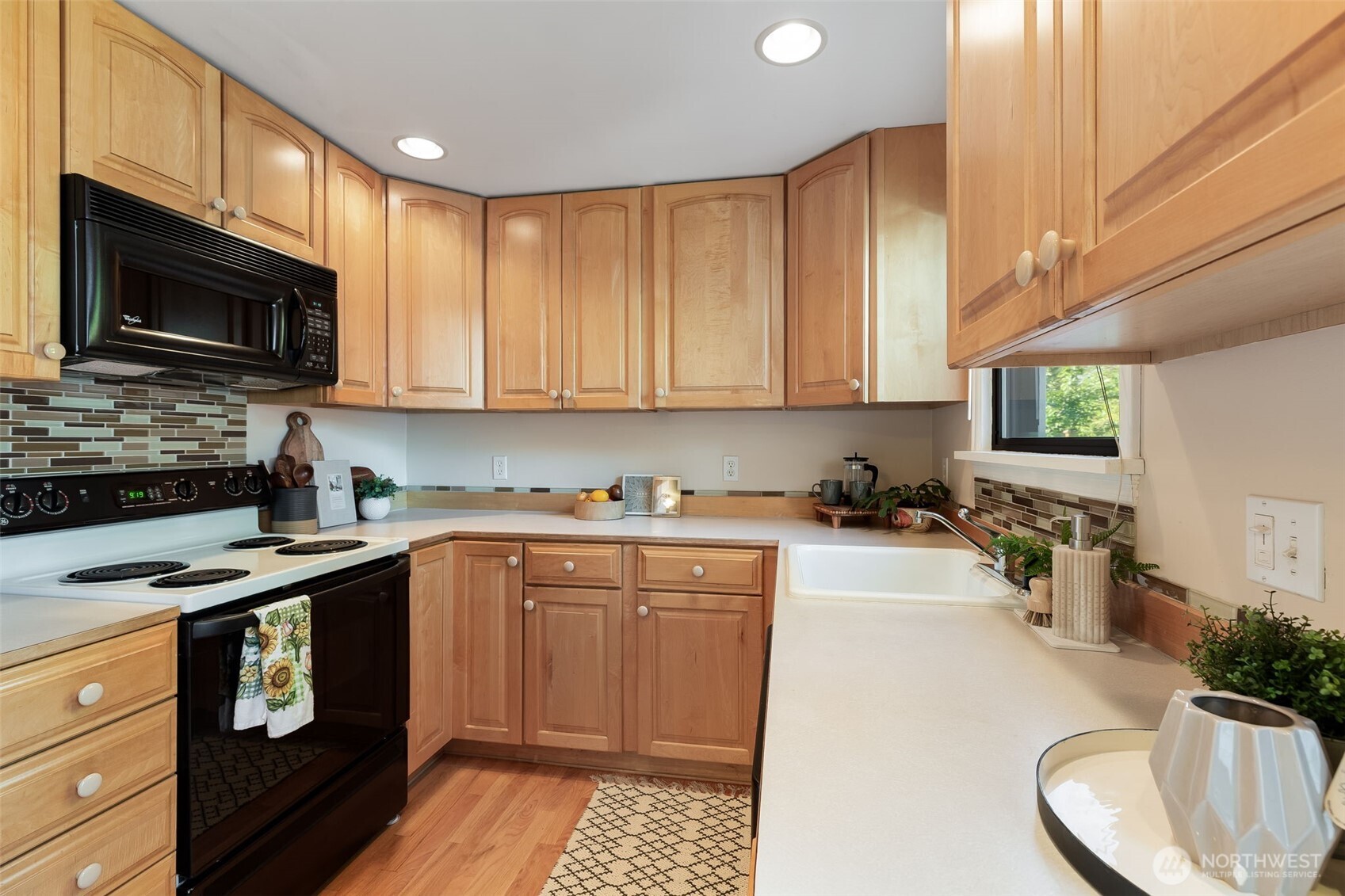 16025 10th Ave Property Photo 15