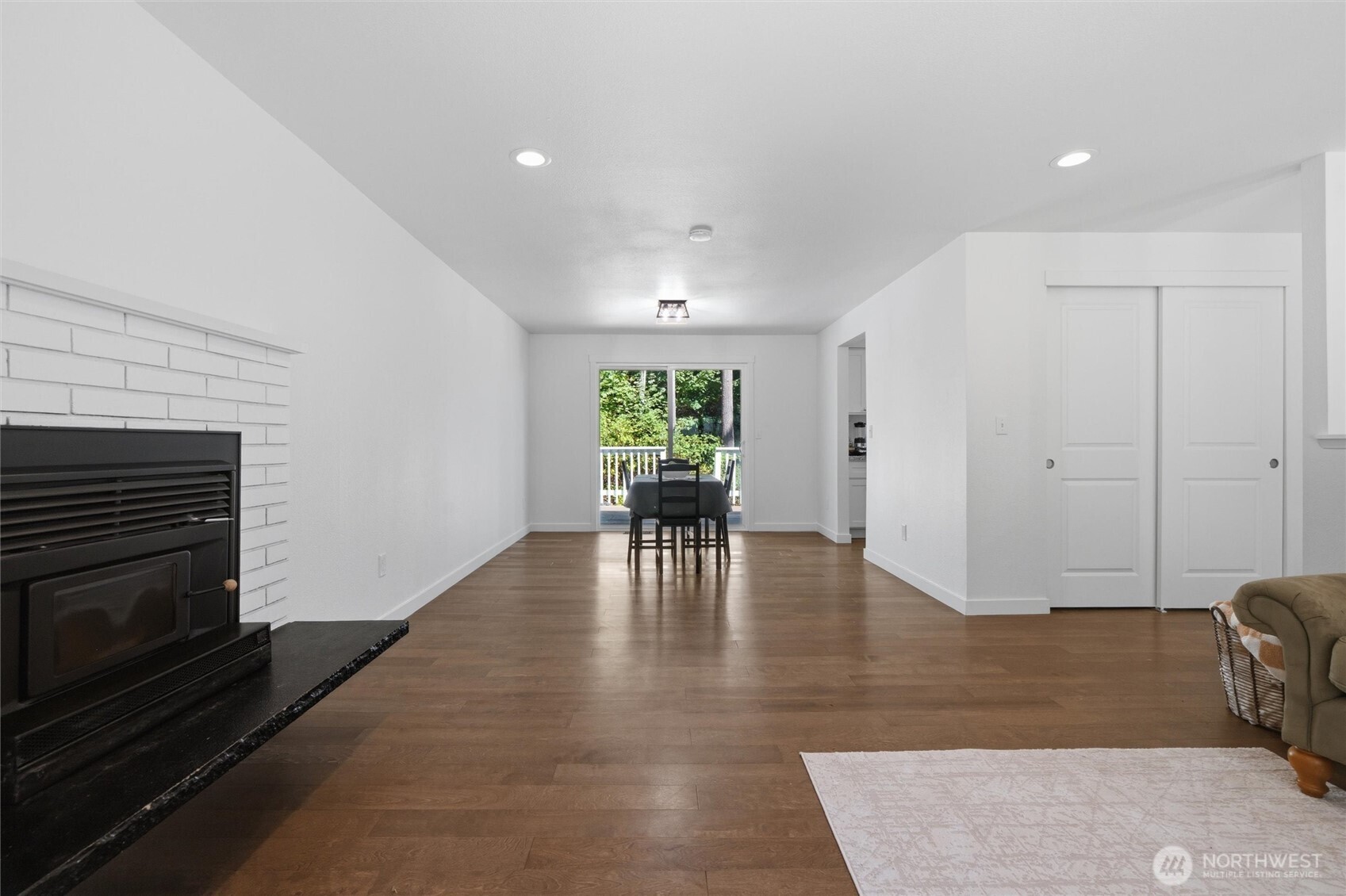 2715 Lodgepole Drive Property Photo 8