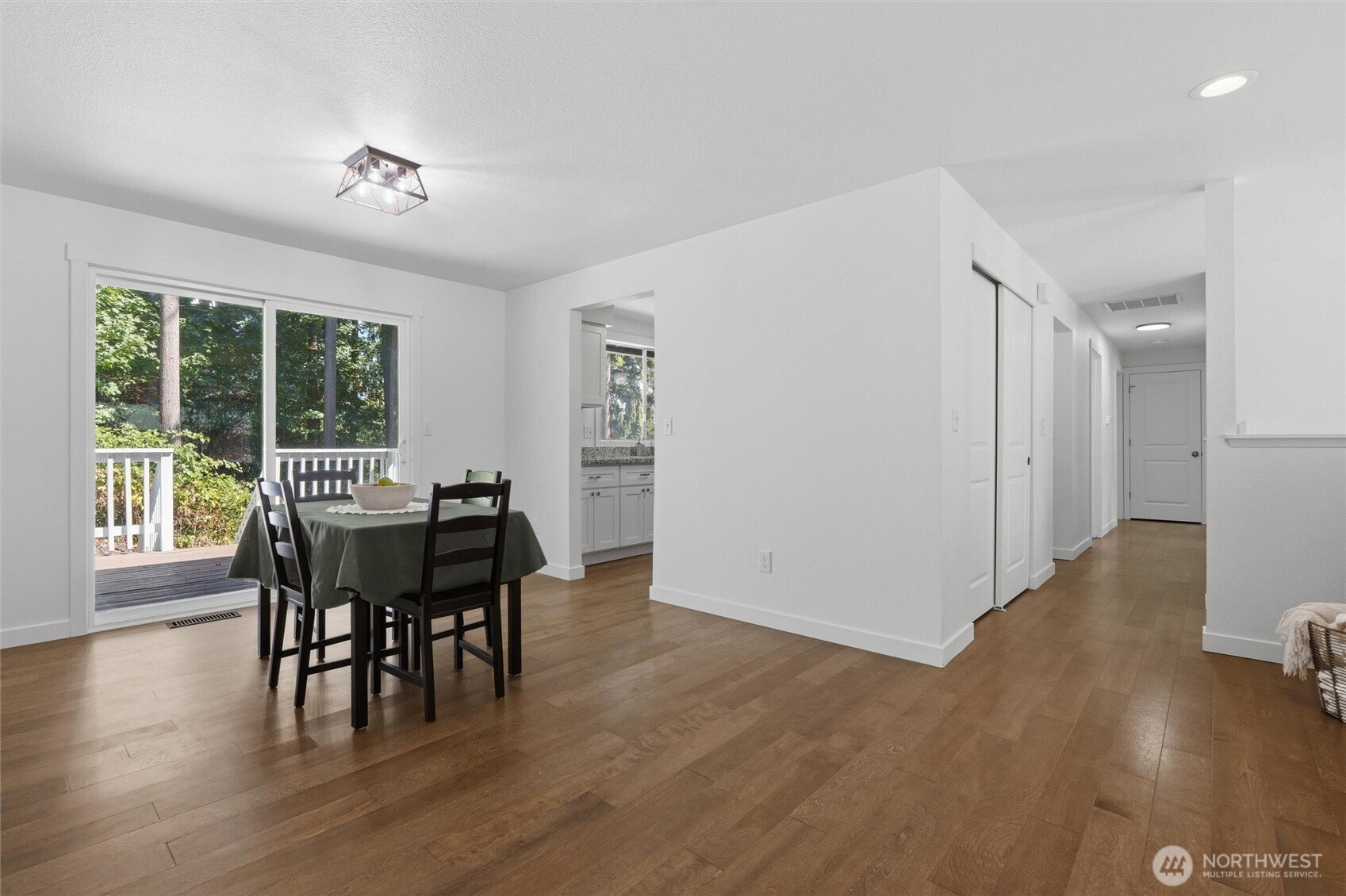 2715 Lodgepole Drive Property Photo 10