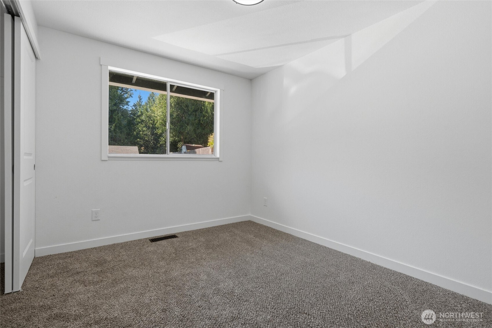 2715 Lodgepole Drive Property Photo 25