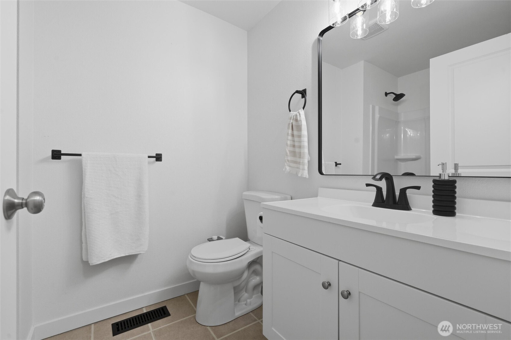 2715 Lodgepole Drive Property Photo 27