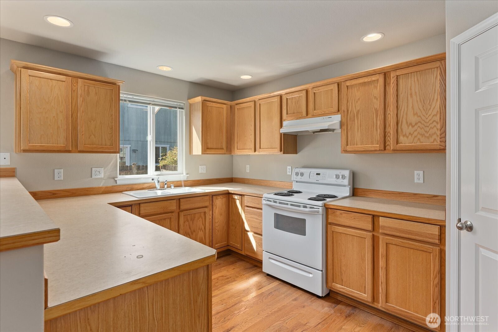 1218 125th Place Property Photo 11