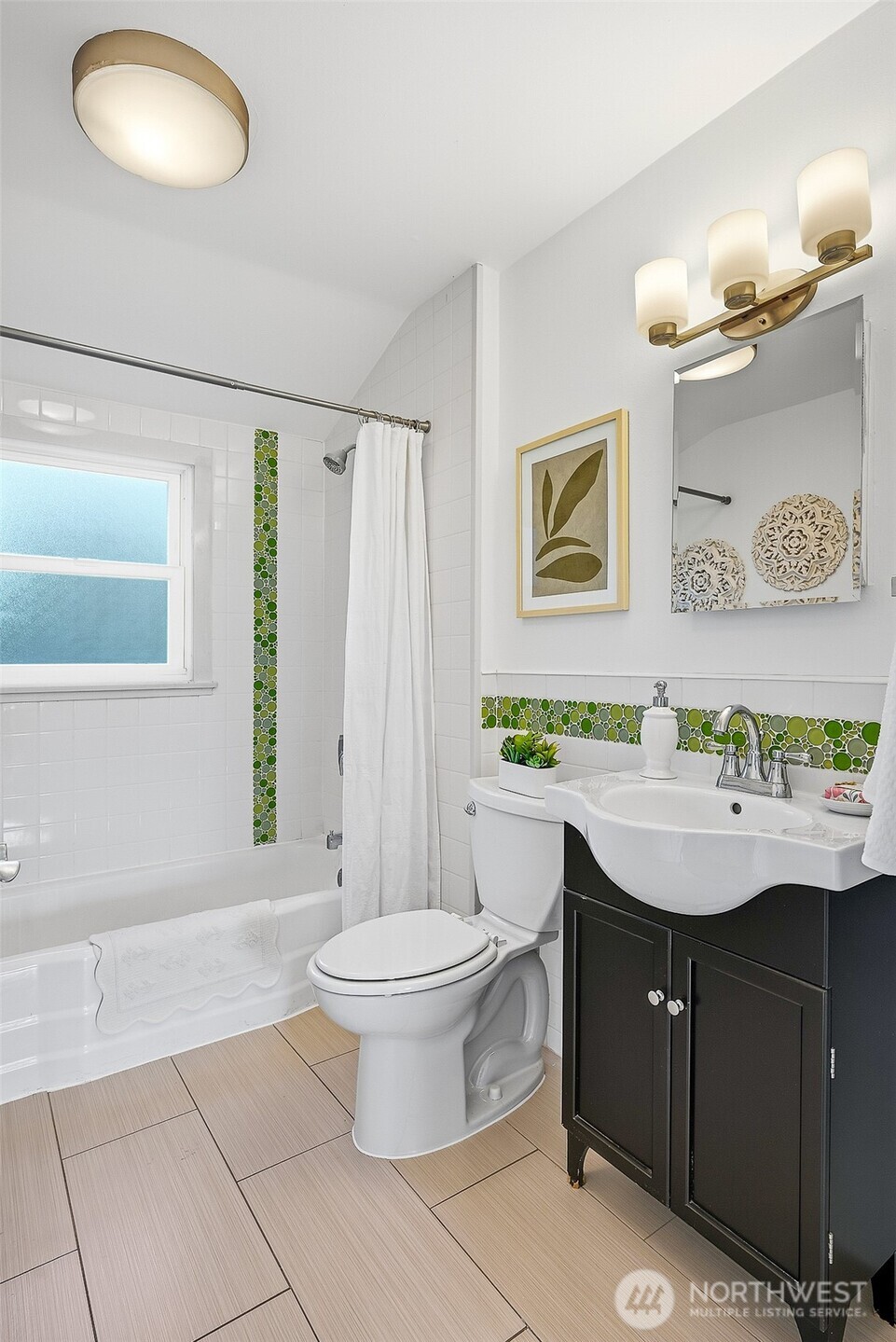 1512 6th Avenue Property Photo 23
