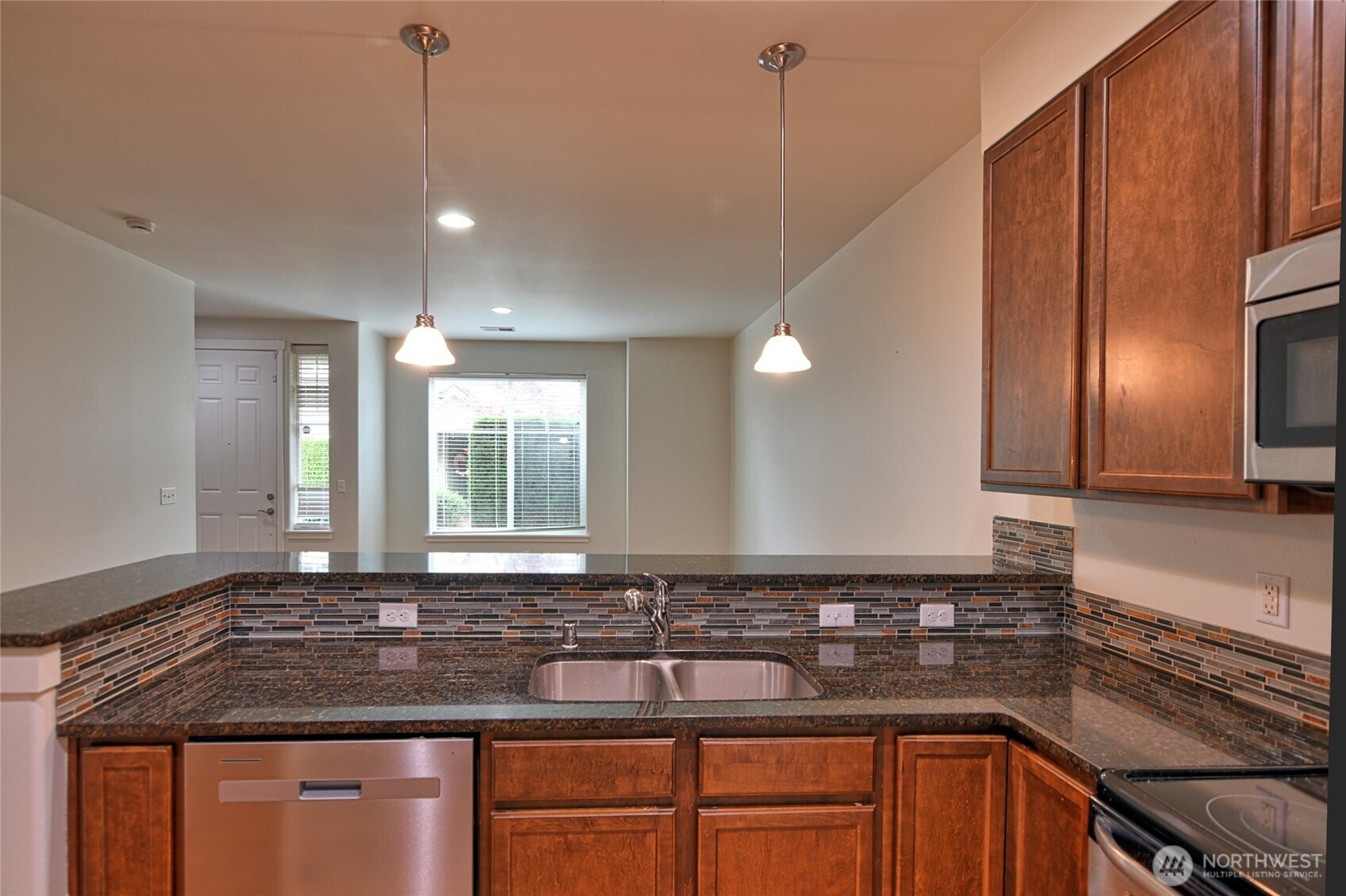 14023 34th Drive B Property Photo 12