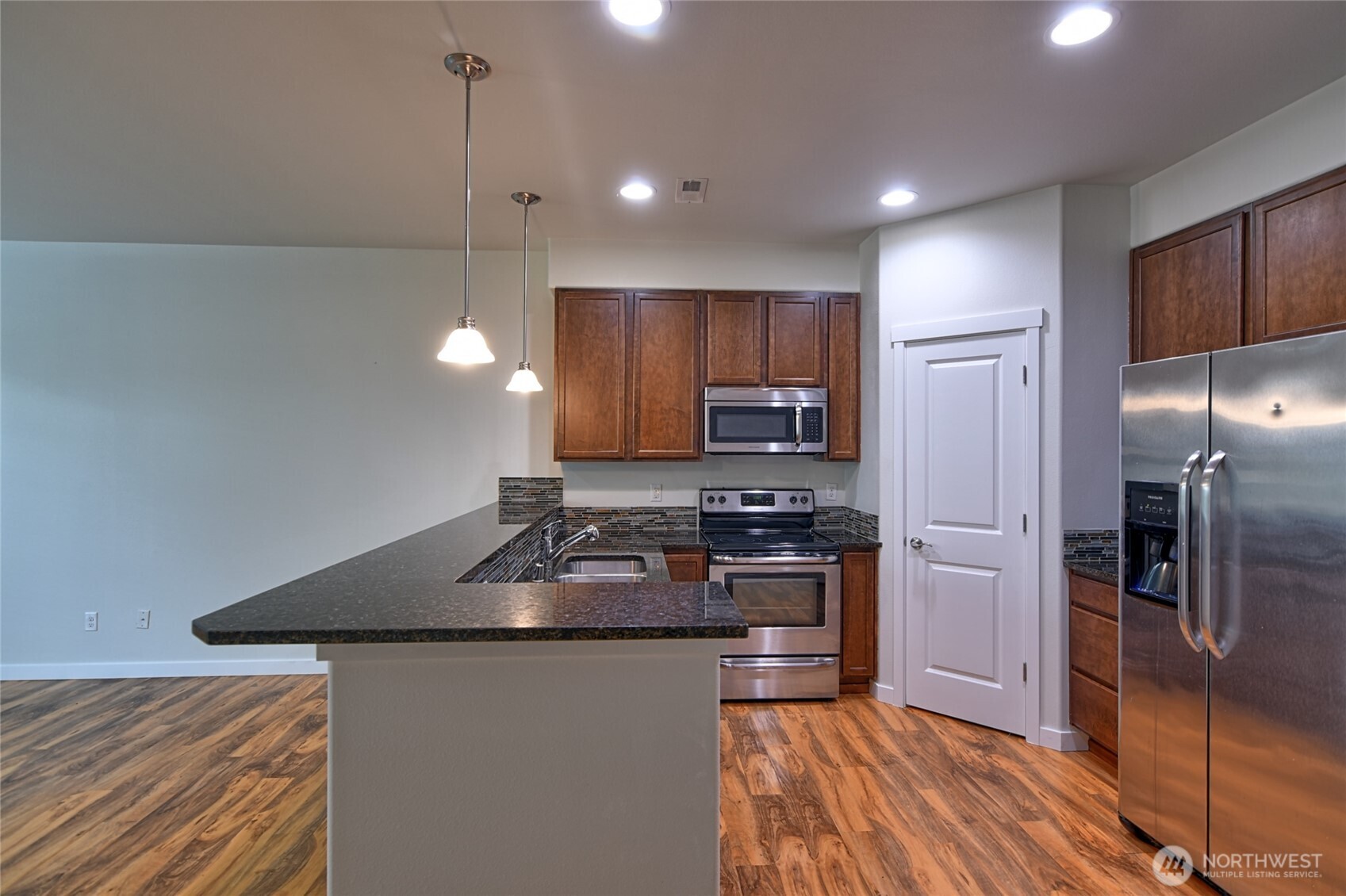 14023 34th Drive B Property Photo 16