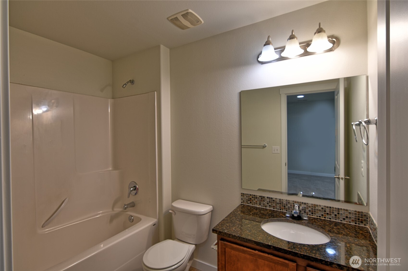 14023 34th Drive B Property Photo 26
