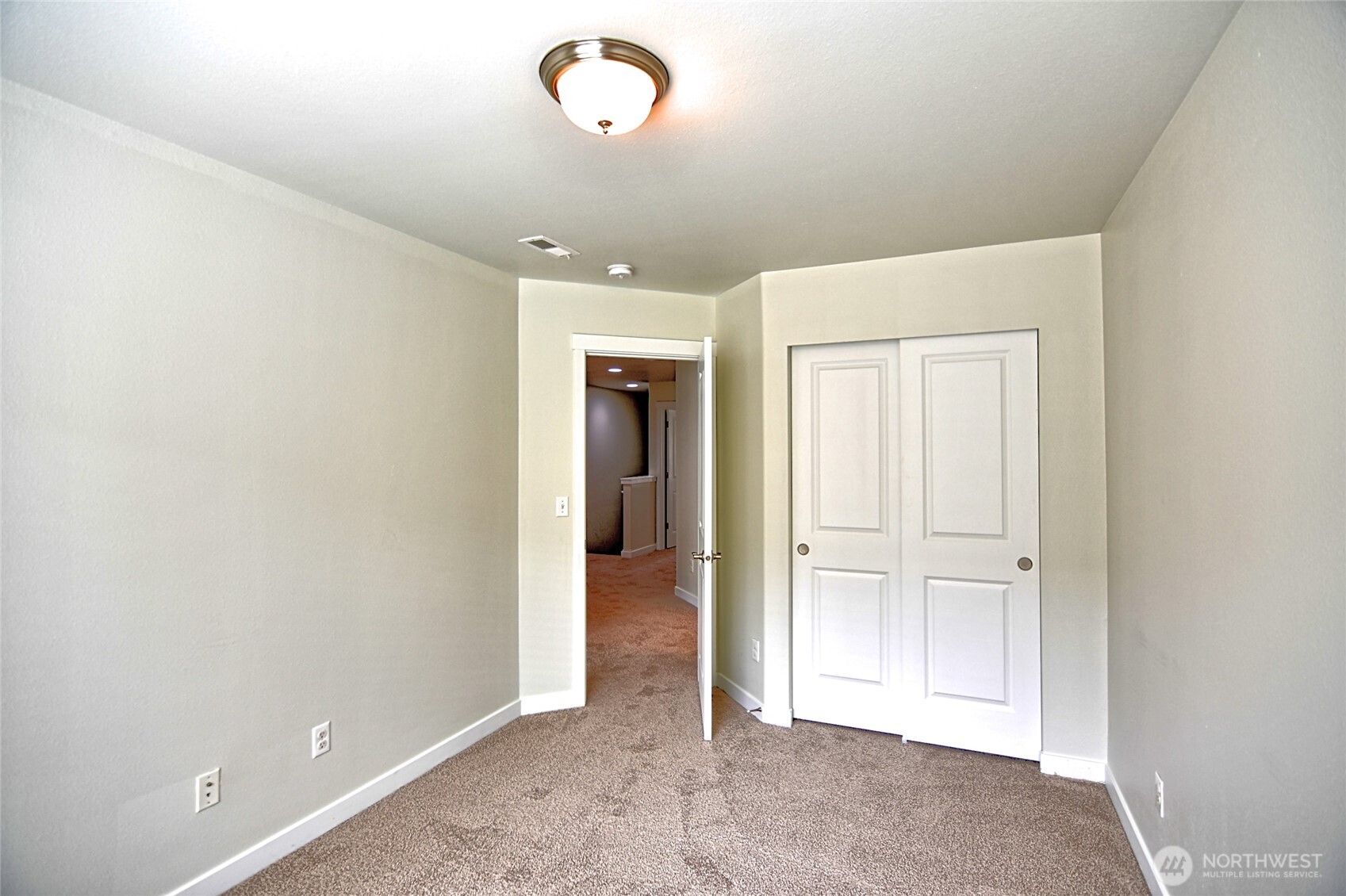 14023 34th Drive B Property Photo 28