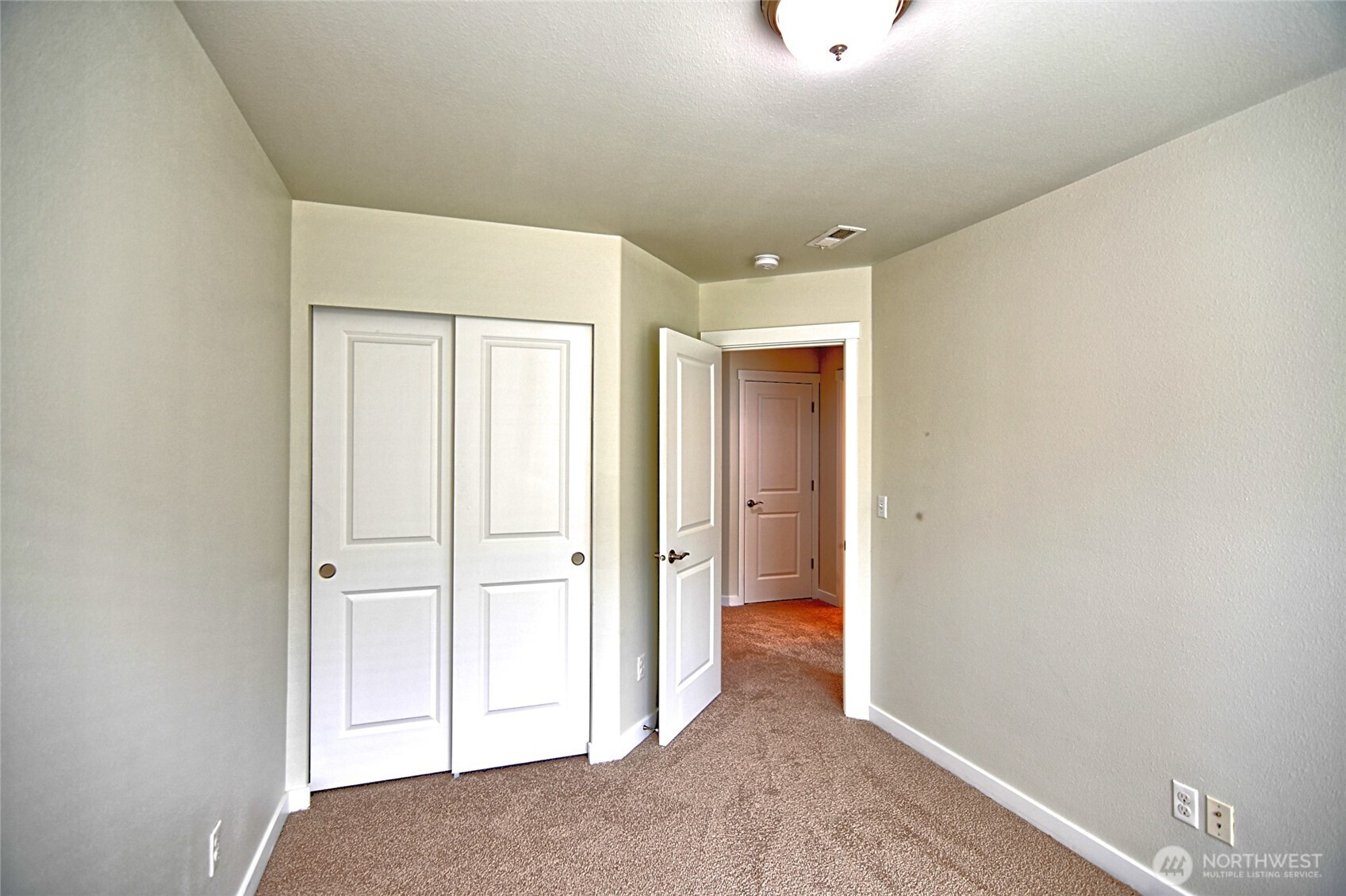 14023 34th Drive B Property Photo 30