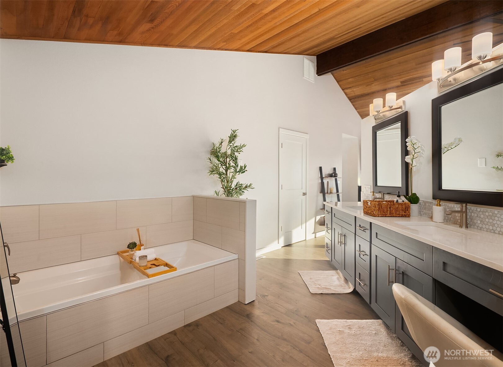 7017 165th Place Property Photo 14
