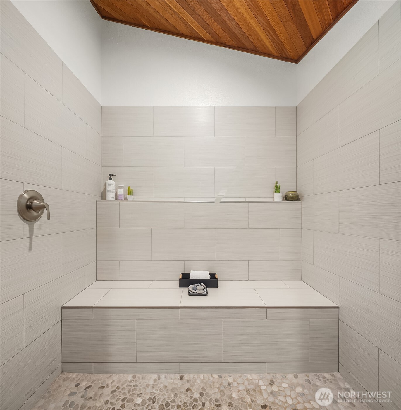 7017 165th Place Property Photo 16