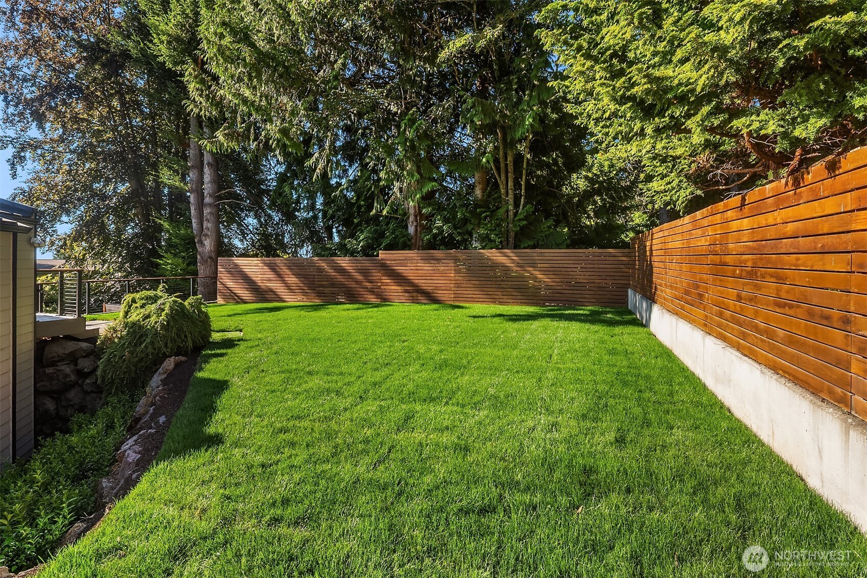 7017 165th Place Property Photo 33