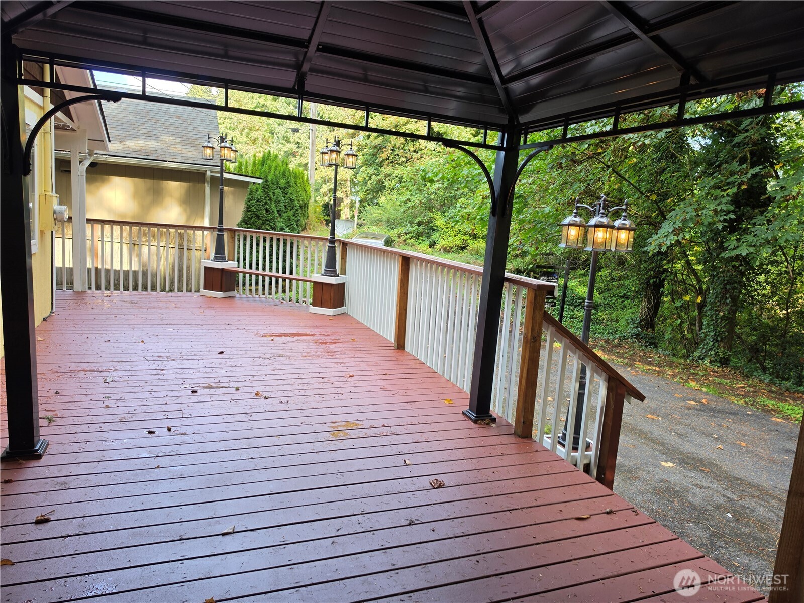 288 Decatur Avenue Property Photo 5