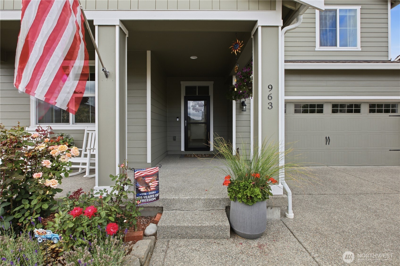 963 Bondgard Avenue Property Photo 3