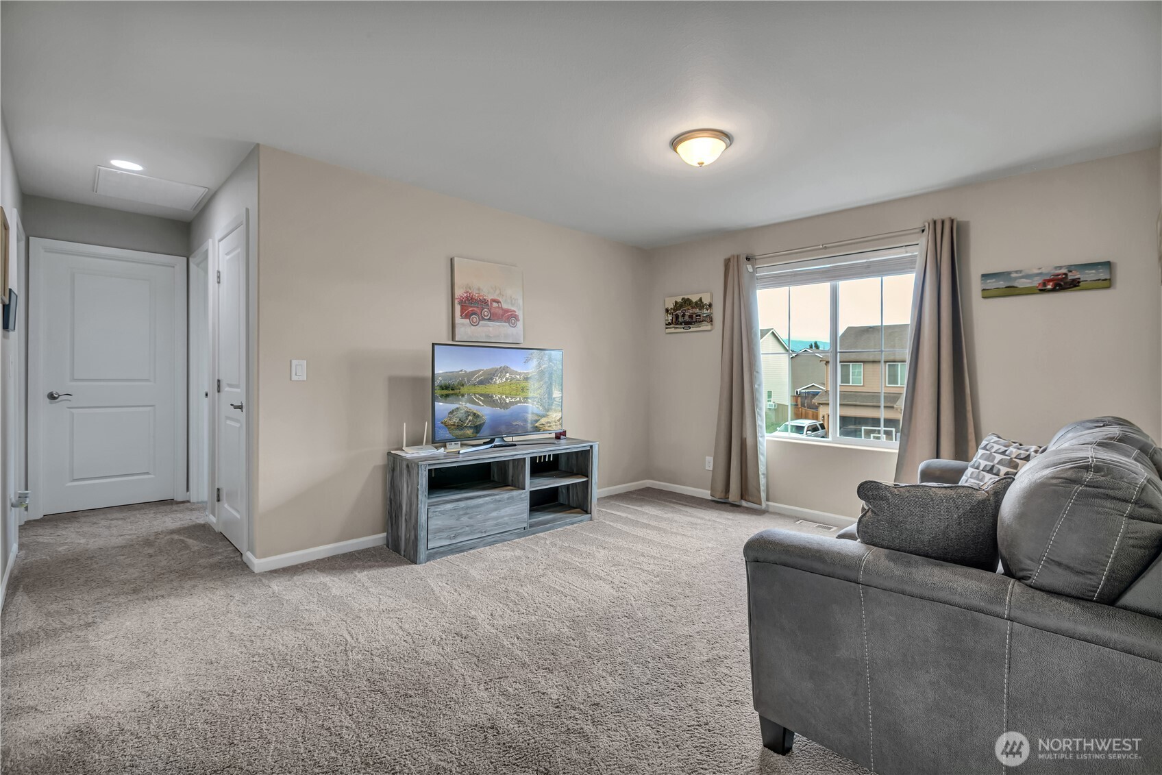 963 Bondgard Avenue Property Photo 16