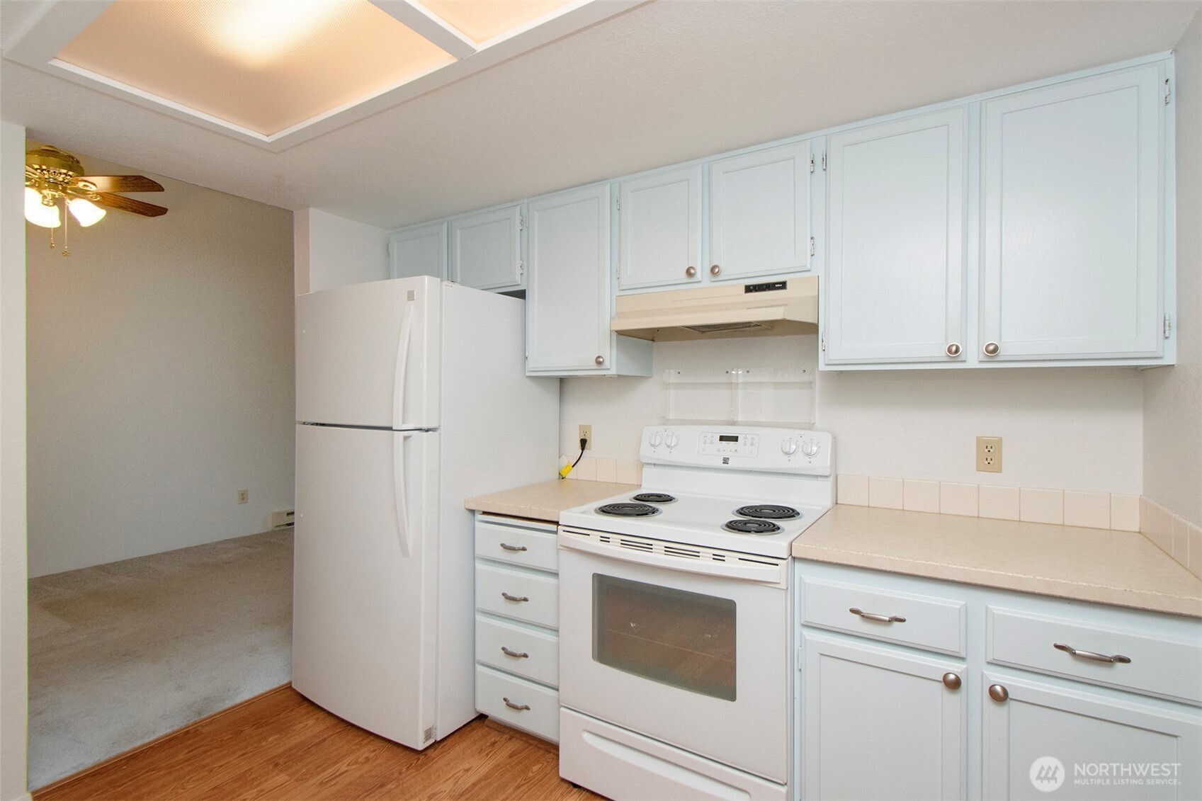 863 N Littlejohn Way Property Photo 6