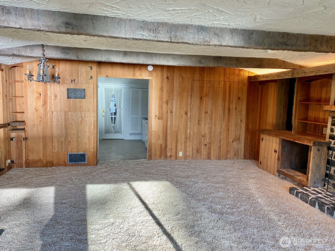 3722 Forest Beach Drive Property Photo 19