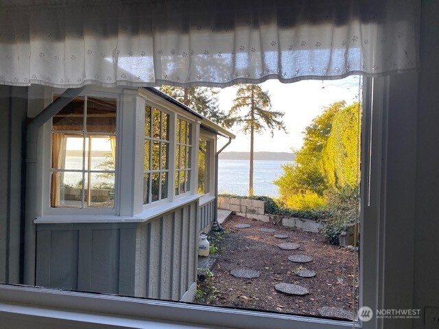 3722 Forest Beach Drive Property Photo 25