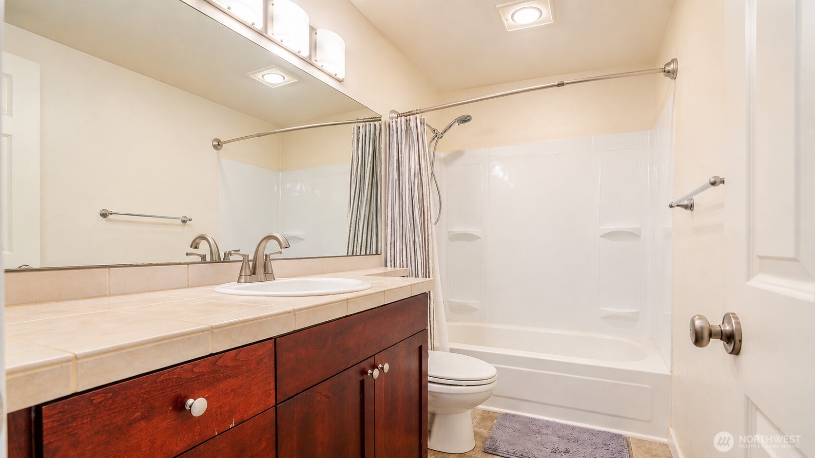 28307 18th Avenue B201 Property Photo 15