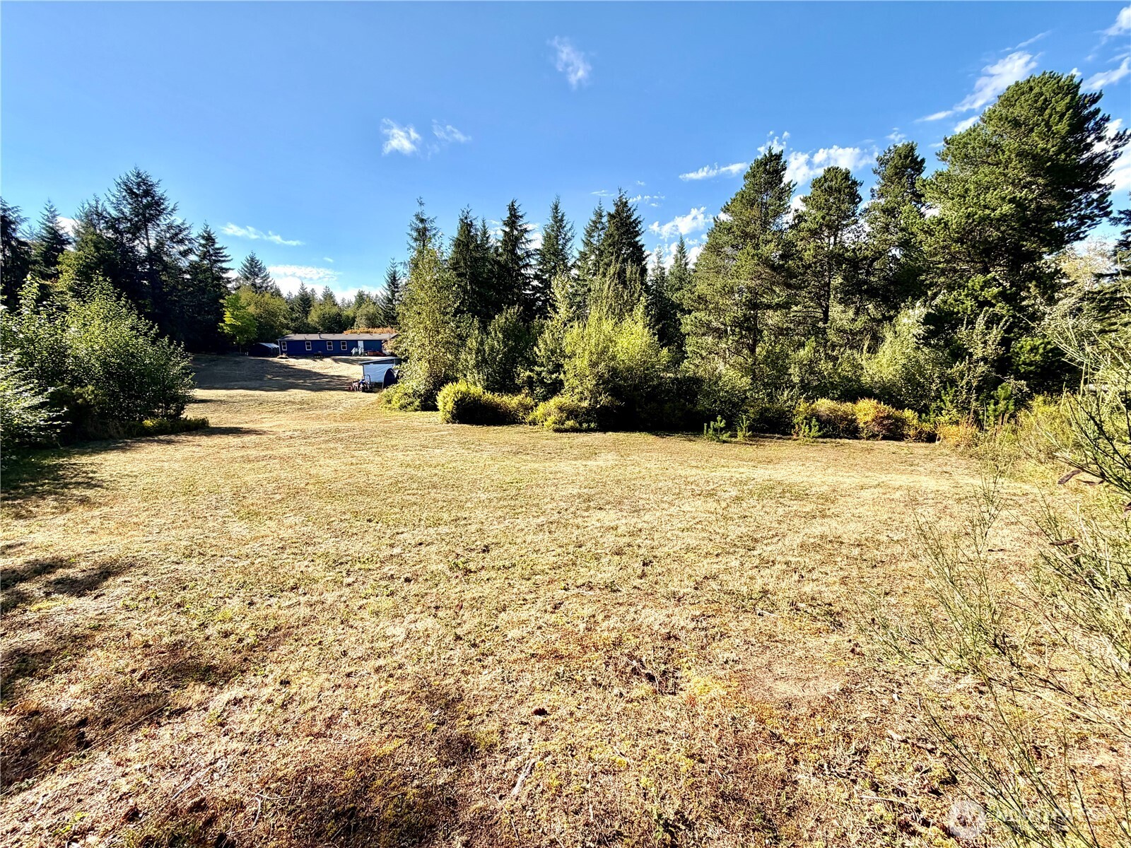 300 E Sunsetridge Road Property Photo 1