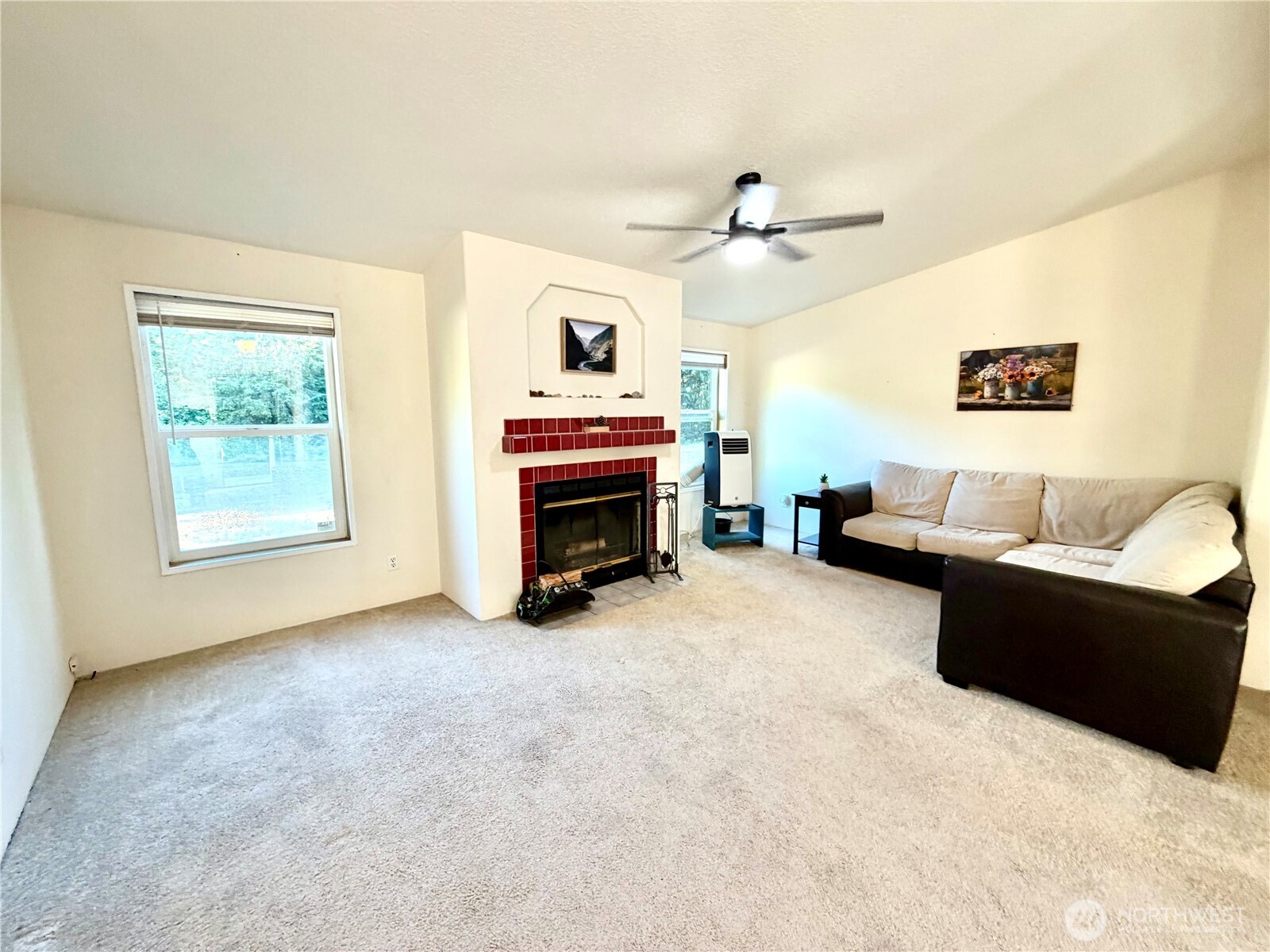 300 E Sunsetridge Road Property Photo 23