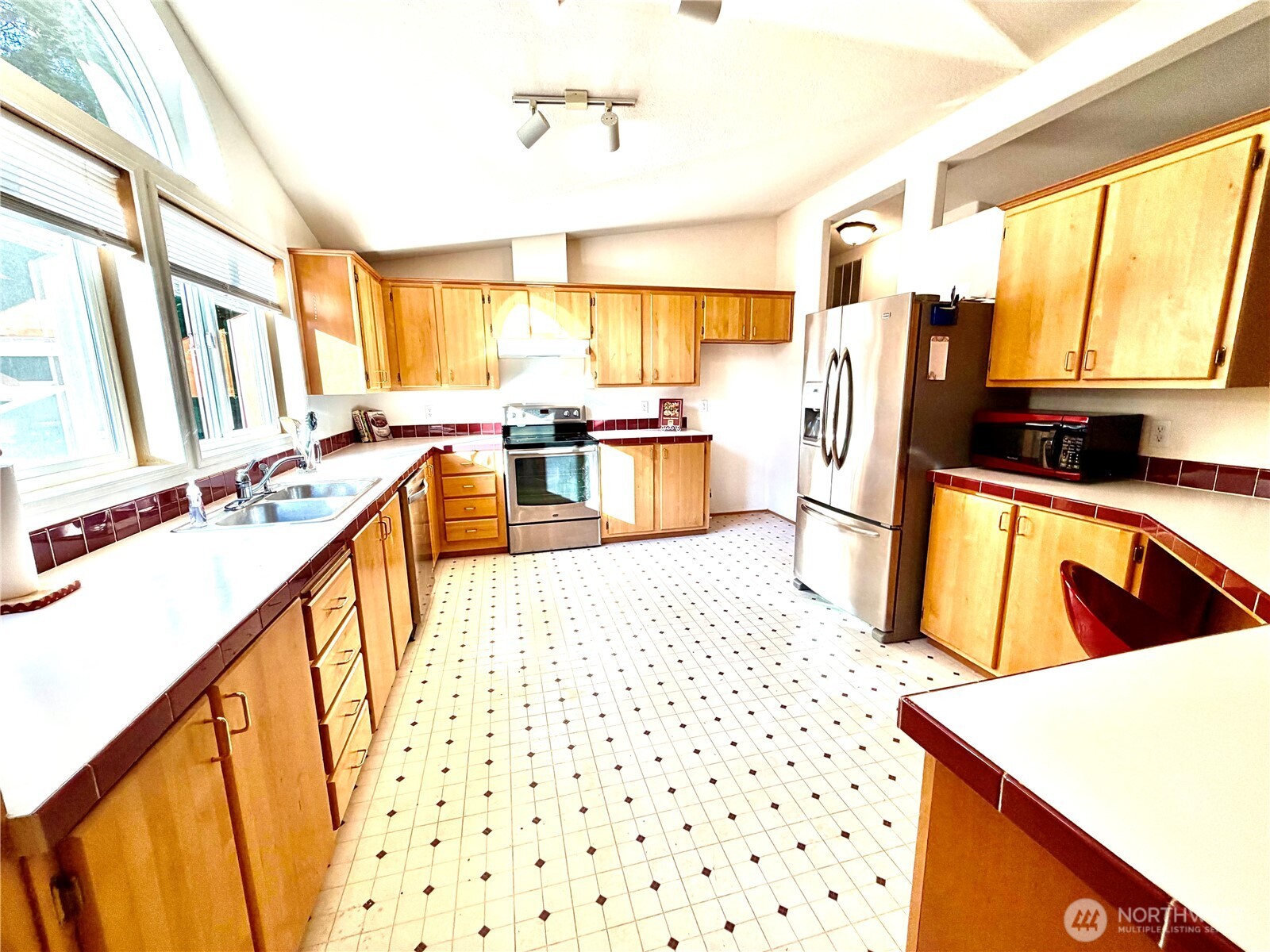 300 E Sunsetridge Road Property Photo 27