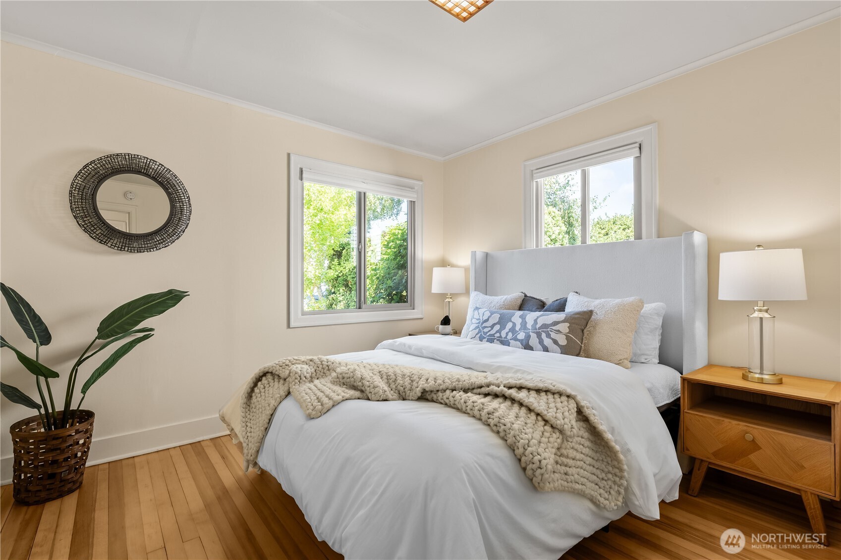 2208 Jaeger Street Property Photo 8