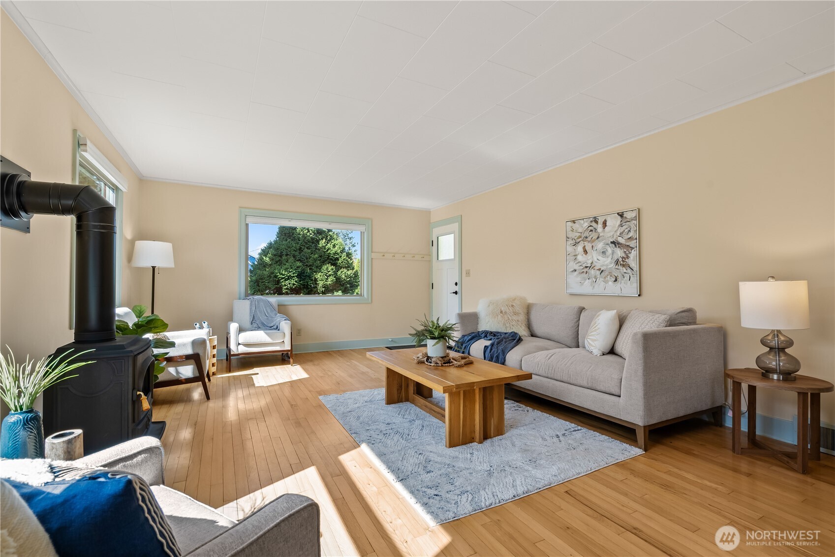 2208 Jaeger Street Property Photo 13