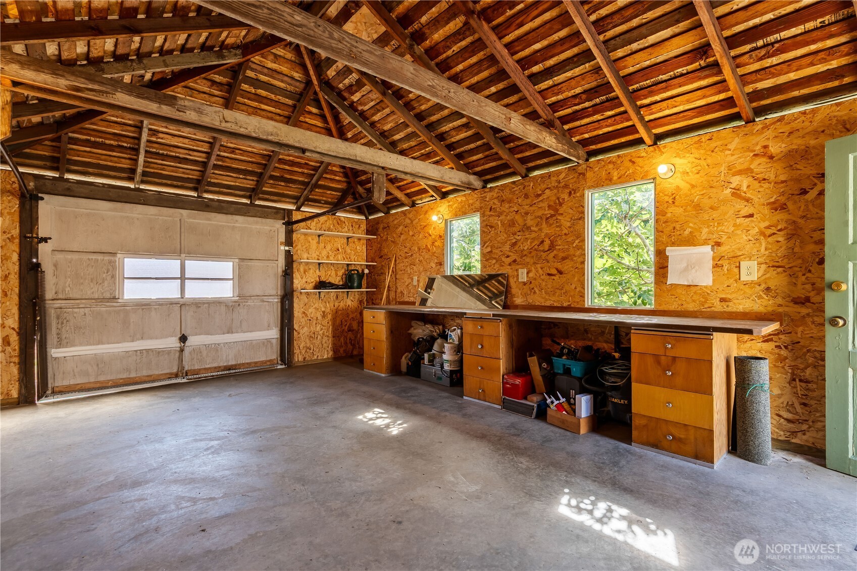 2208 Jaeger Street Property Photo 32