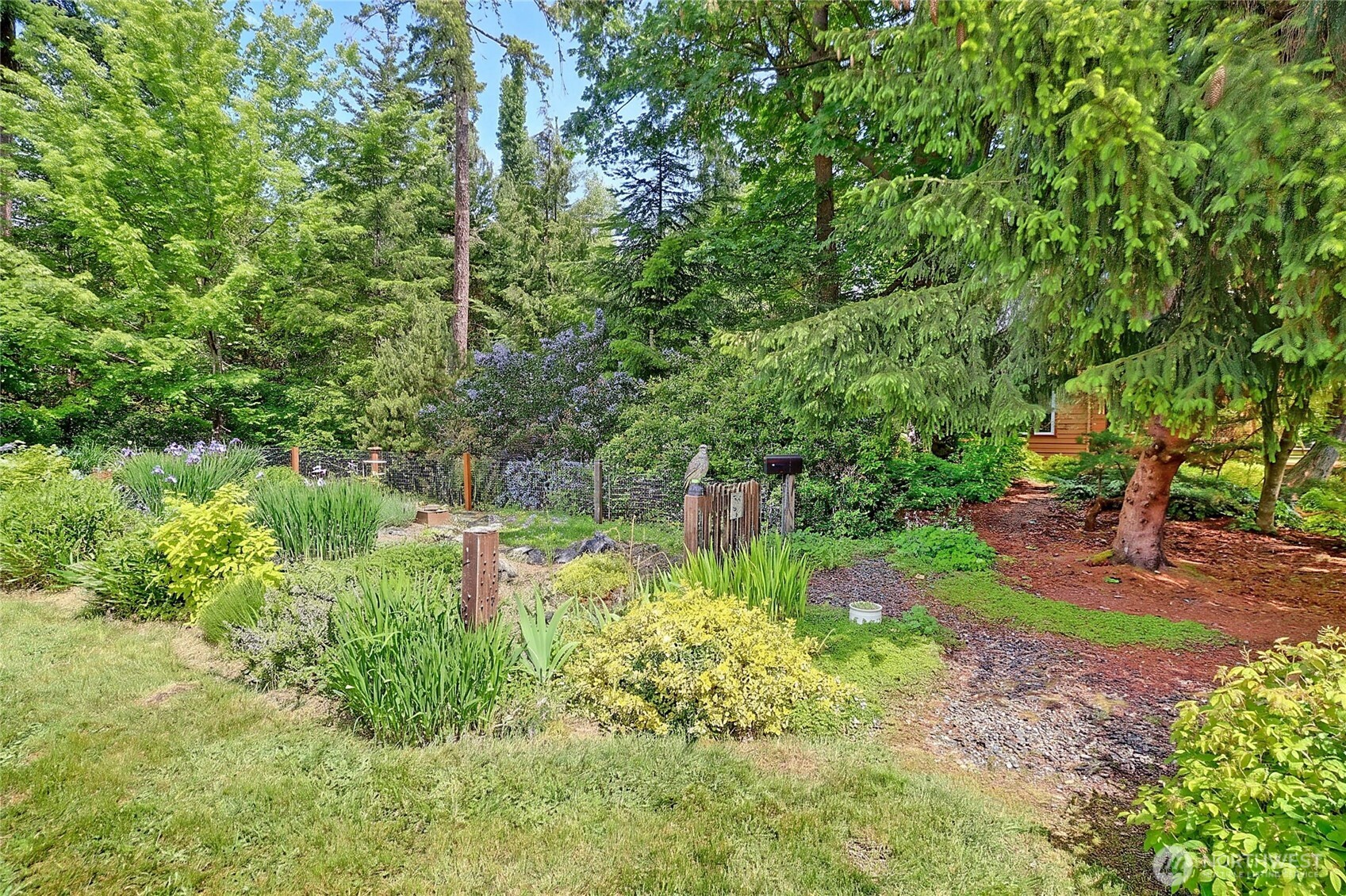 1951 Journeys End Lane Property Photo 37
