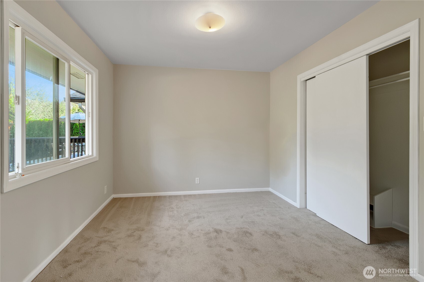 16507 122nd Avenue Property Photo 14