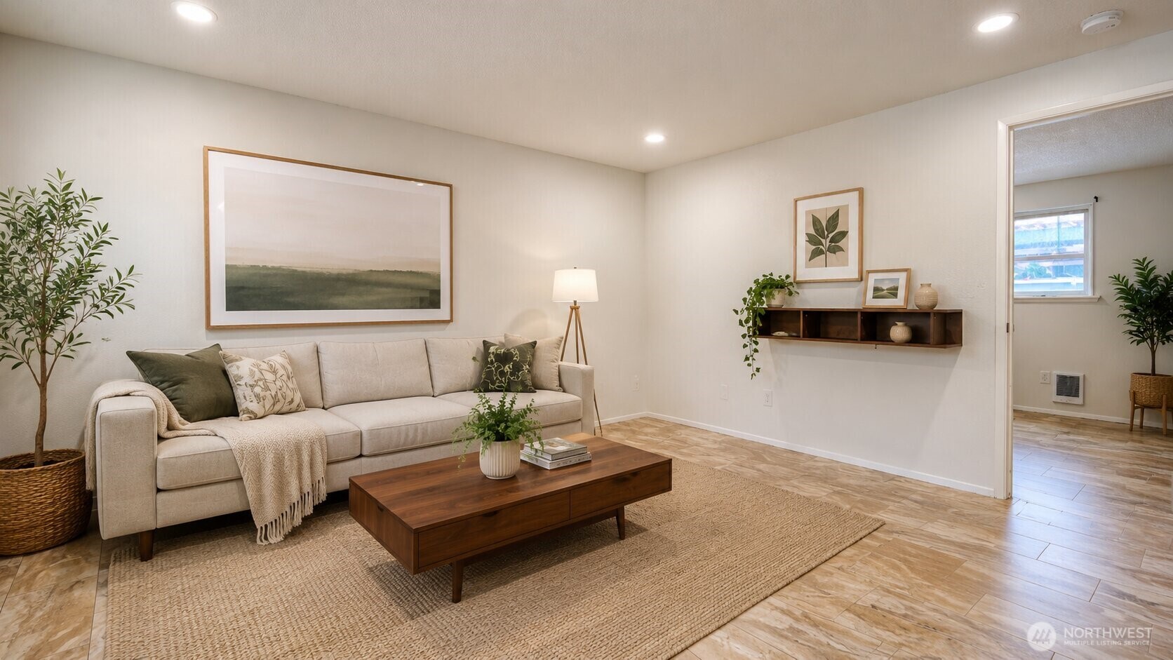 7428 S Puget Sound Avenue 1-3 Property Photo 6