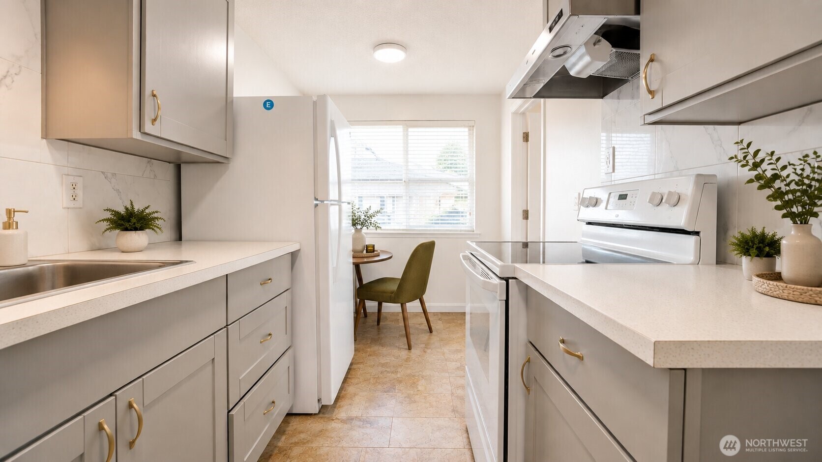 7428 S Puget Sound Avenue 1-3 Property Photo 11