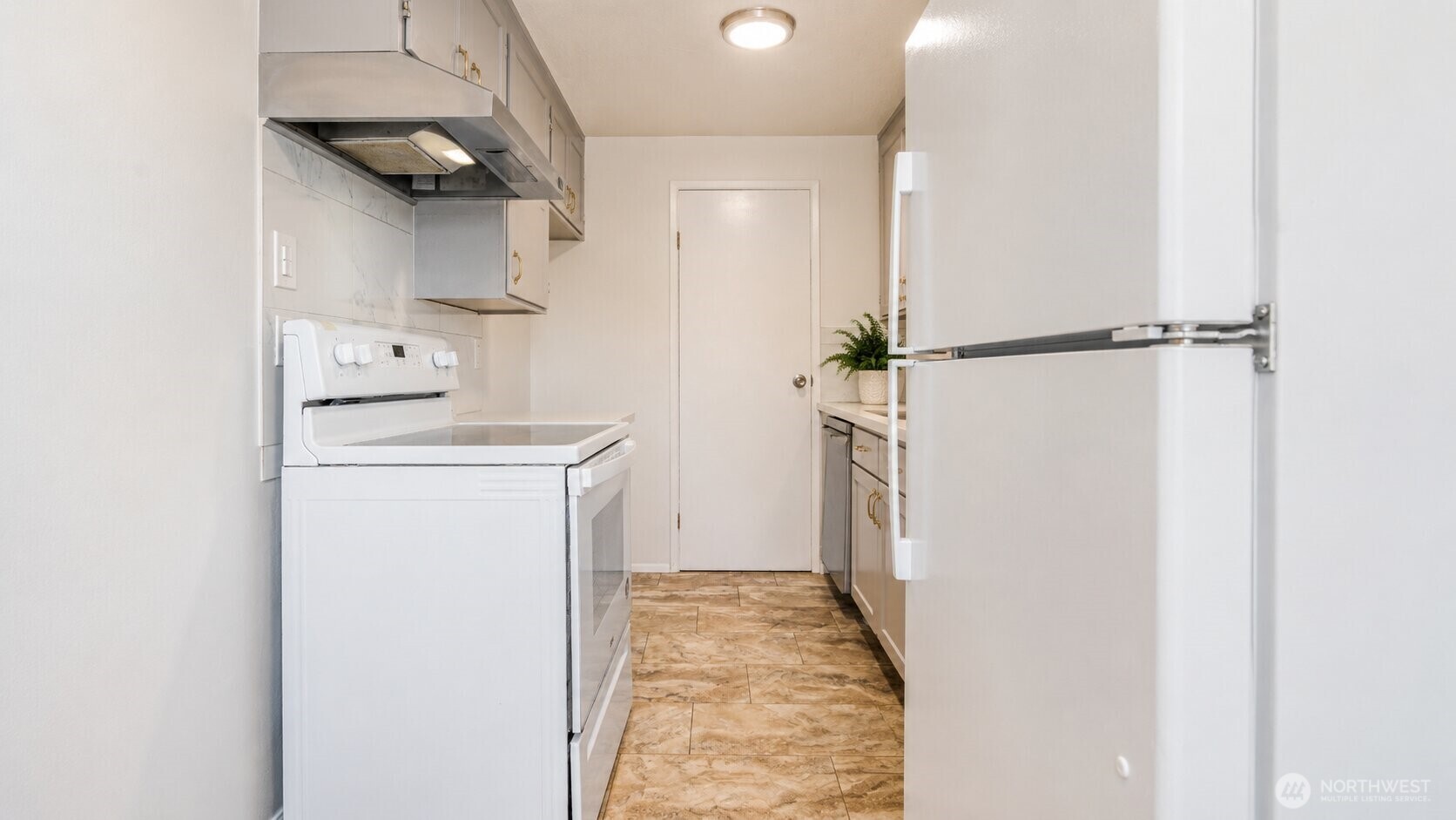 7428 S Puget Sound Avenue 1-3 Property Photo 17