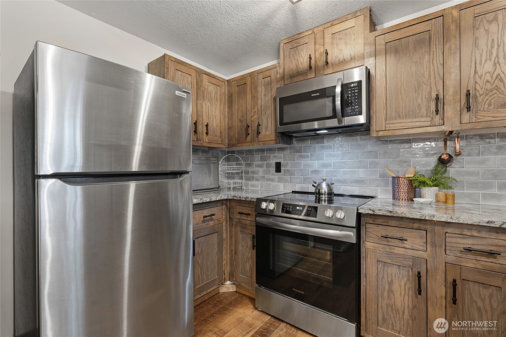 9335 Meridian Court Property Photo 18