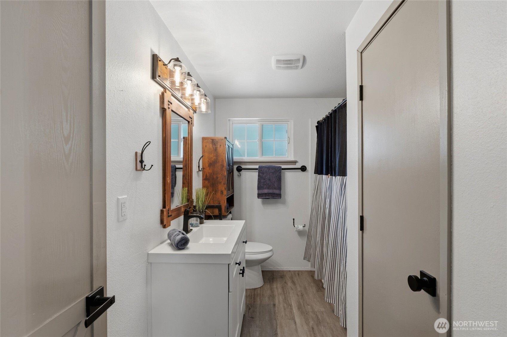9335 Meridian Court Property Photo 30