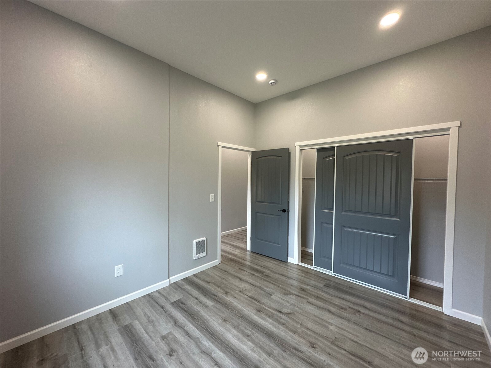 2015 Harding Road Property Photo 23
