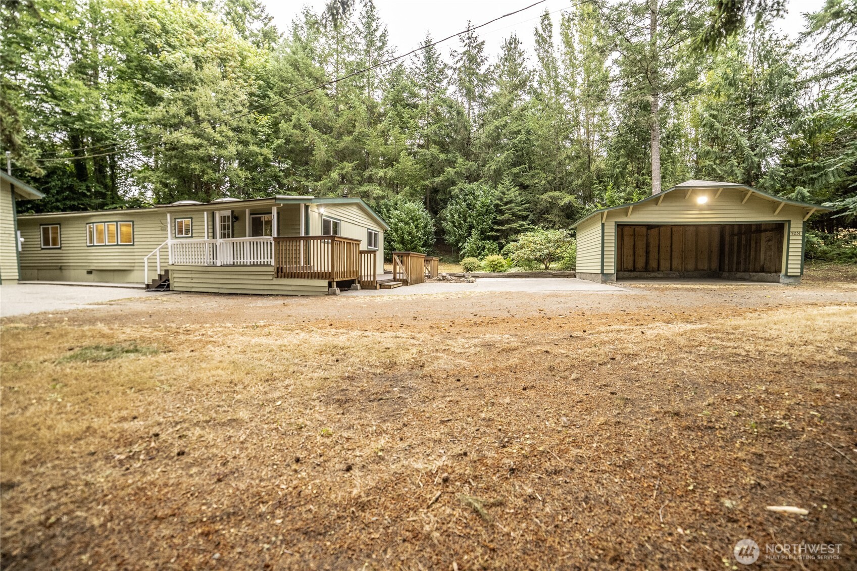 9251 Olalla Valley Road Property Photo 3