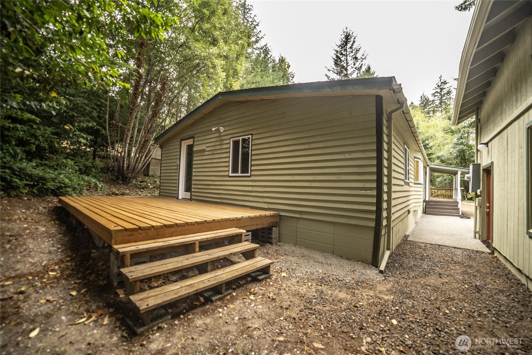 9251 Olalla Valley Road Property Photo 9