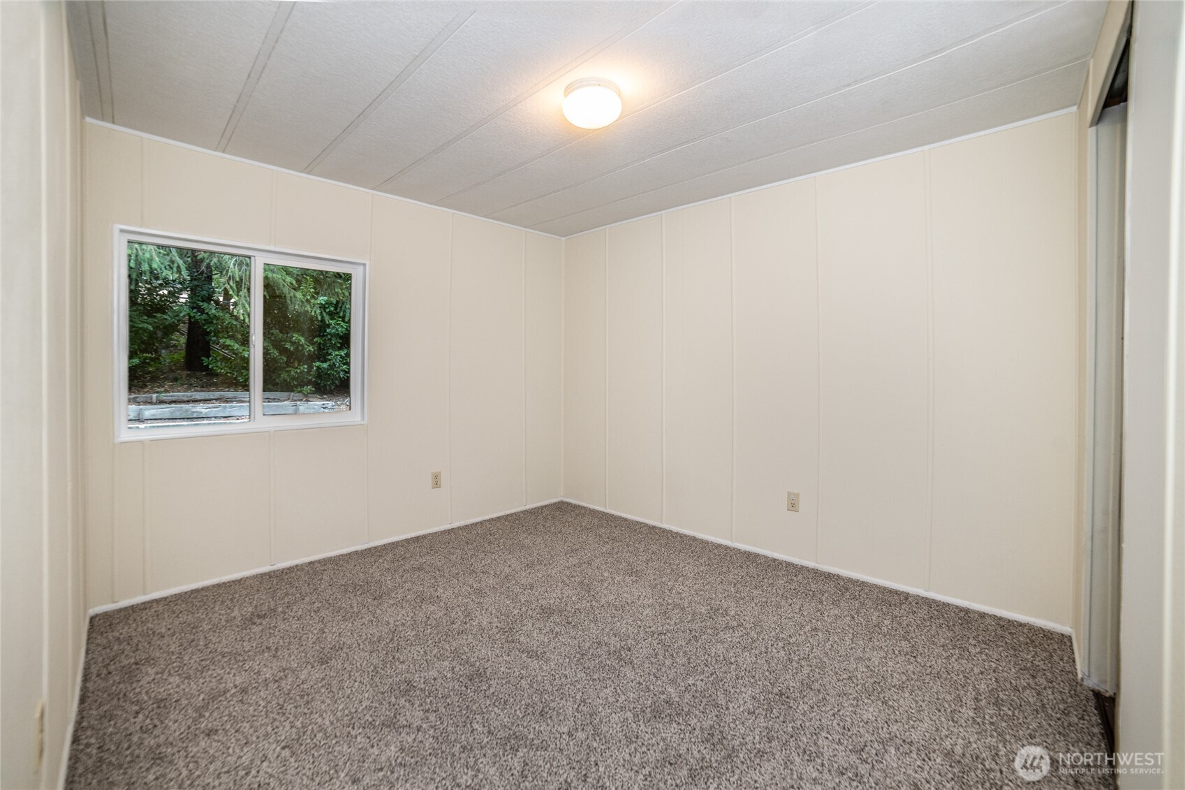 9251 Olalla Valley Road Property Photo 23