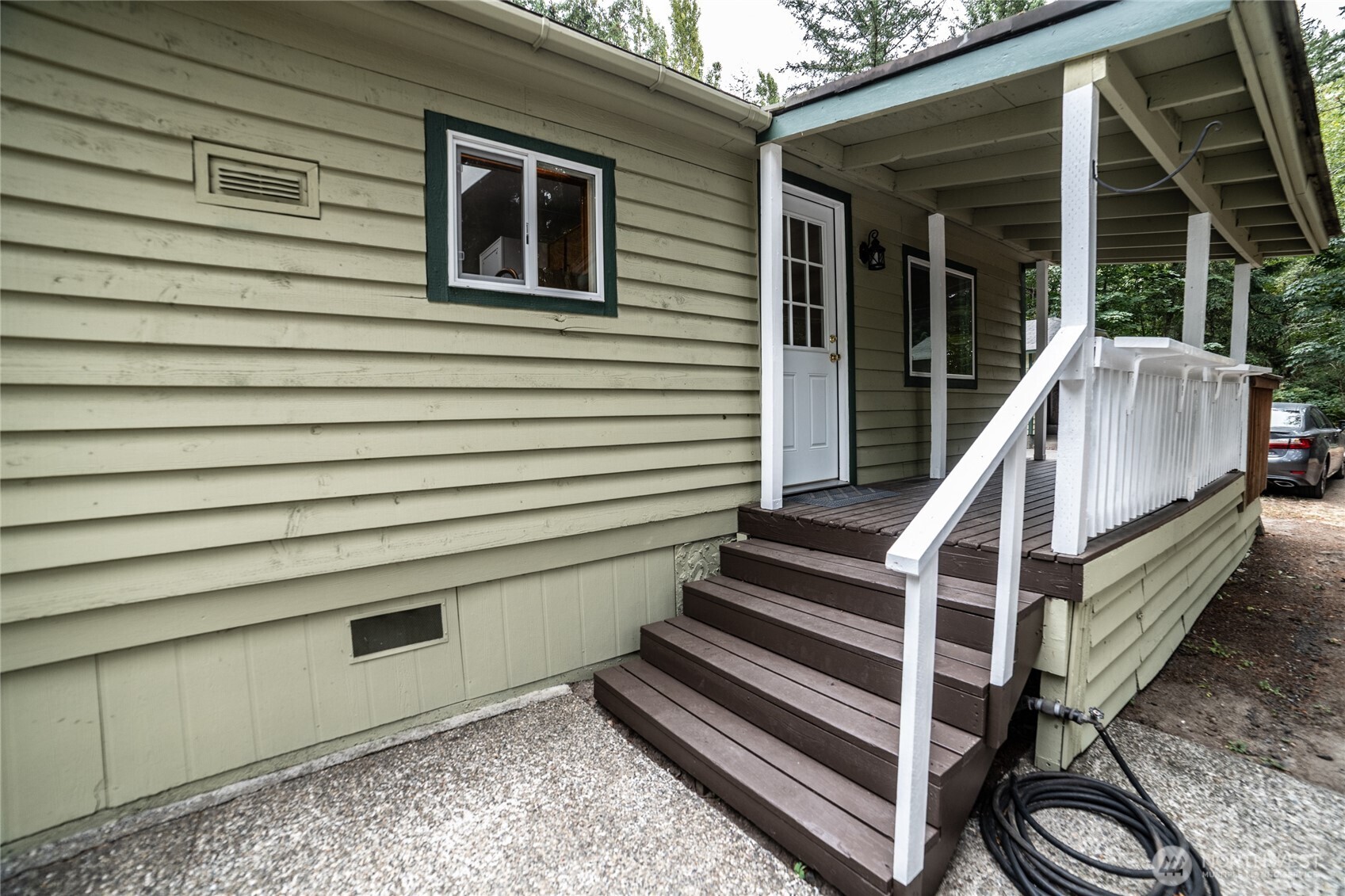 9251 Olalla Valley Road Property Photo 31