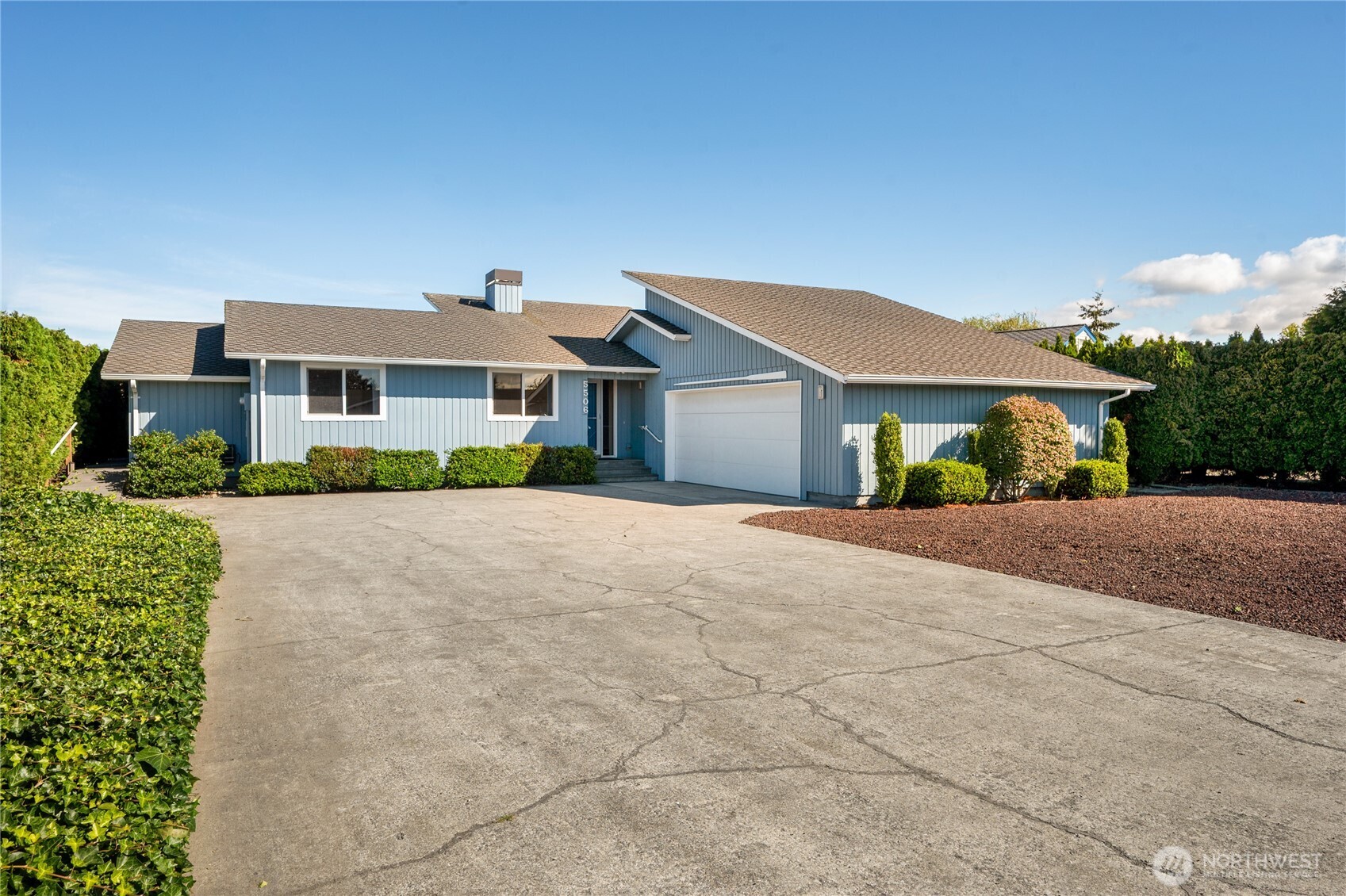 5506 Sehome Court Property Photo 2