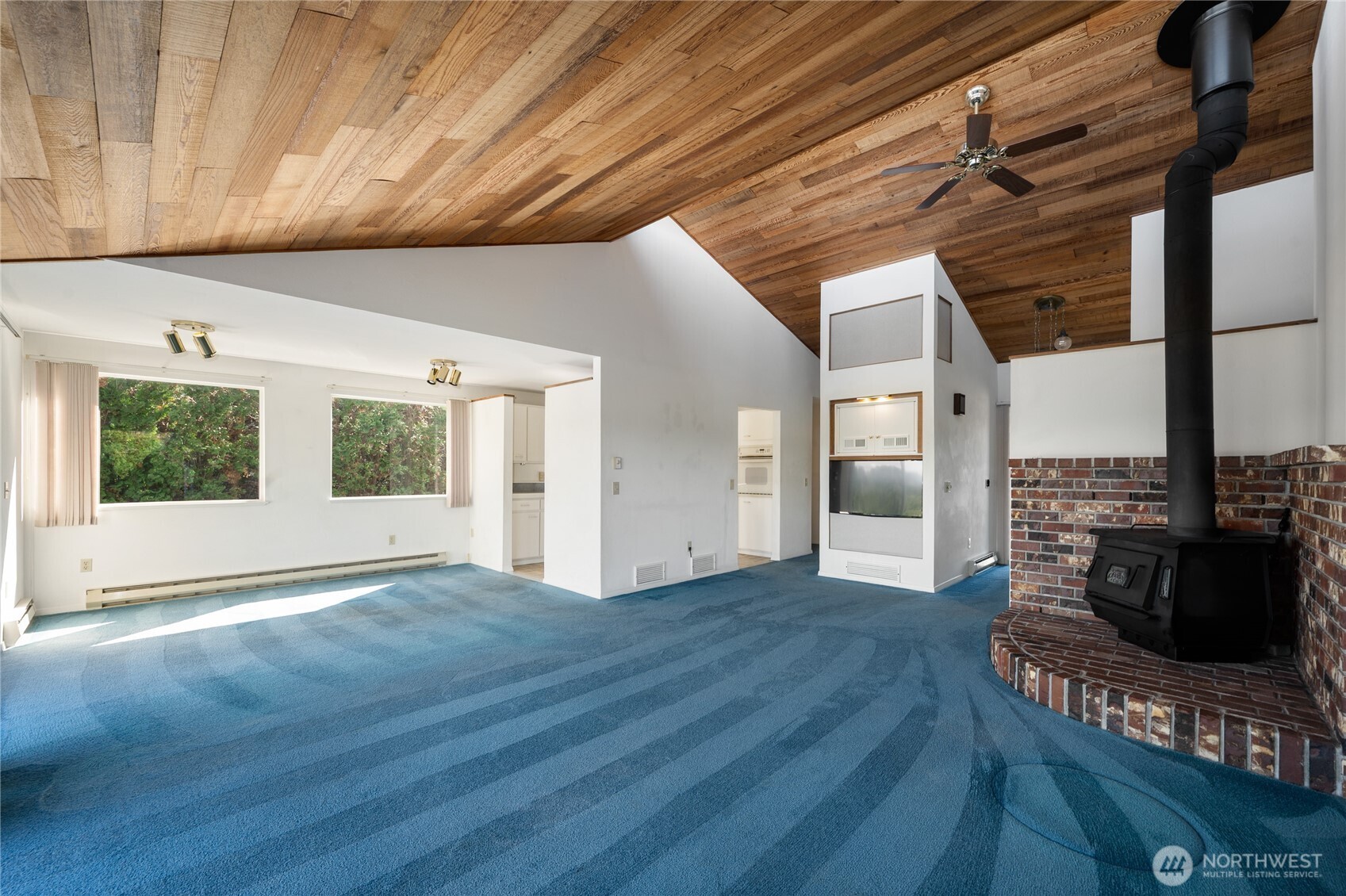 5506 Sehome Court Property Photo 7