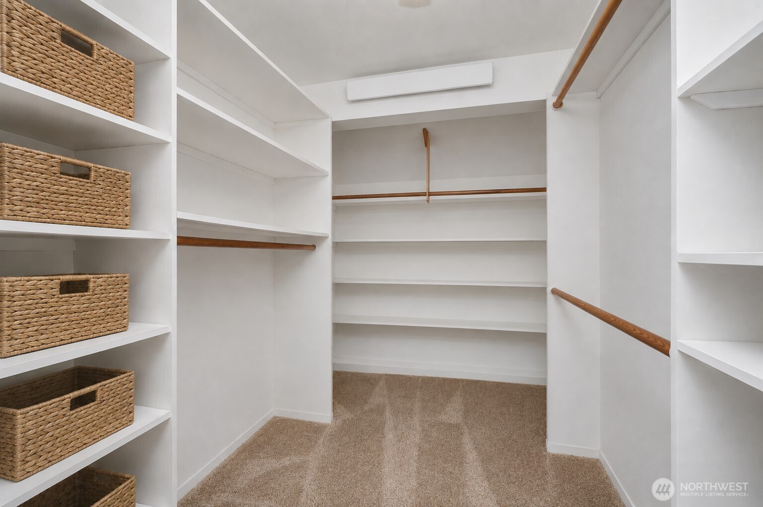 5506 Sehome Court Property Photo 13