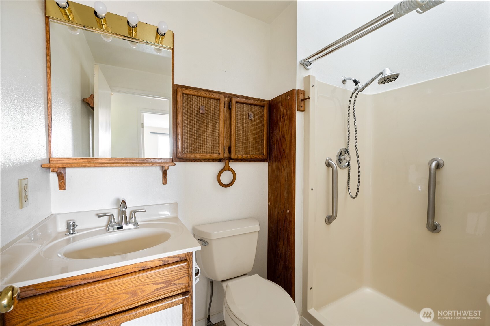 5506 Sehome Court Property Photo 17
