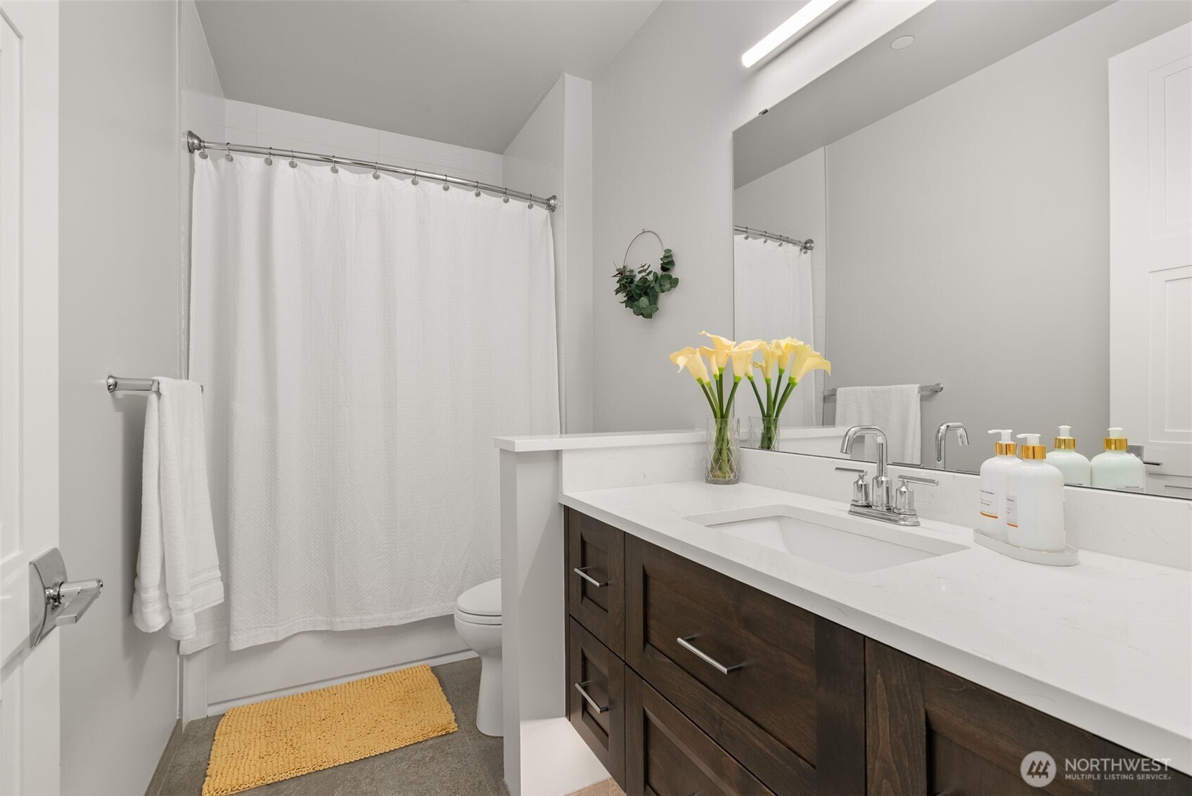 4907 Main Street 101 Property Photo 18