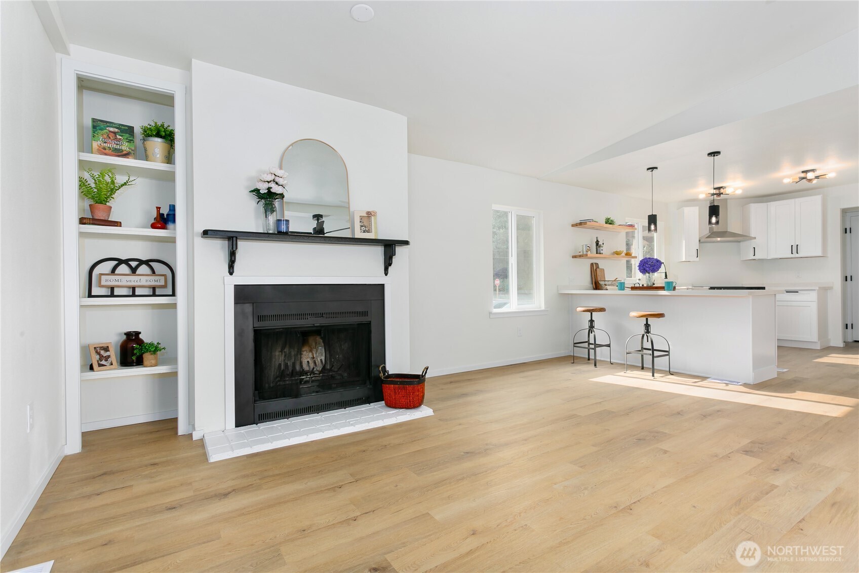 4357 W Pleasant Street Property Photo 5