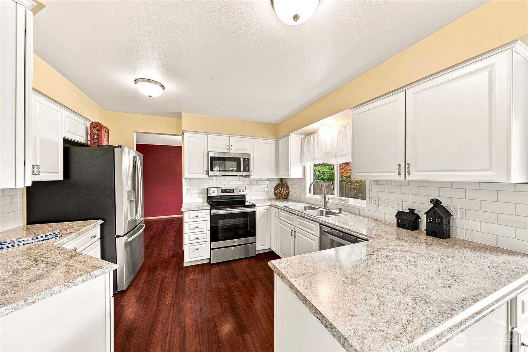 3060 Link Avenue Property Photo 10