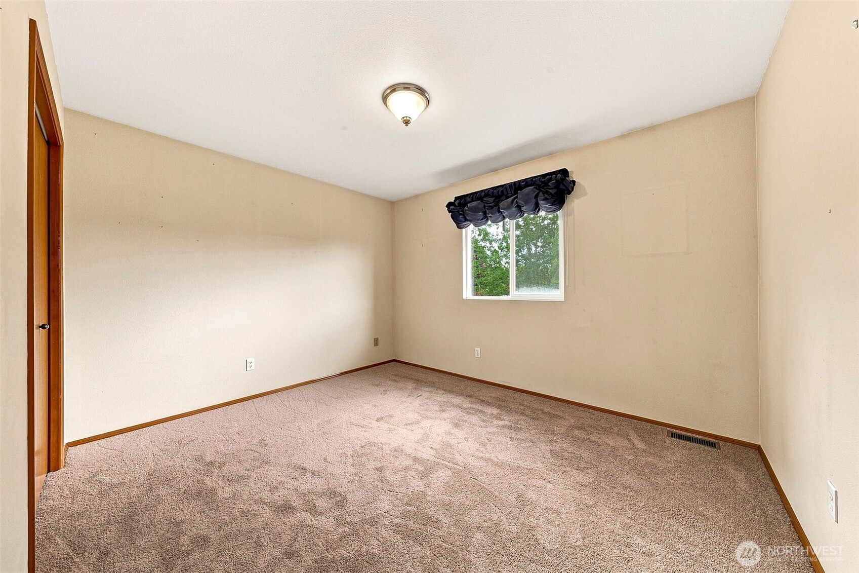 3060 Link Avenue Property Photo 23