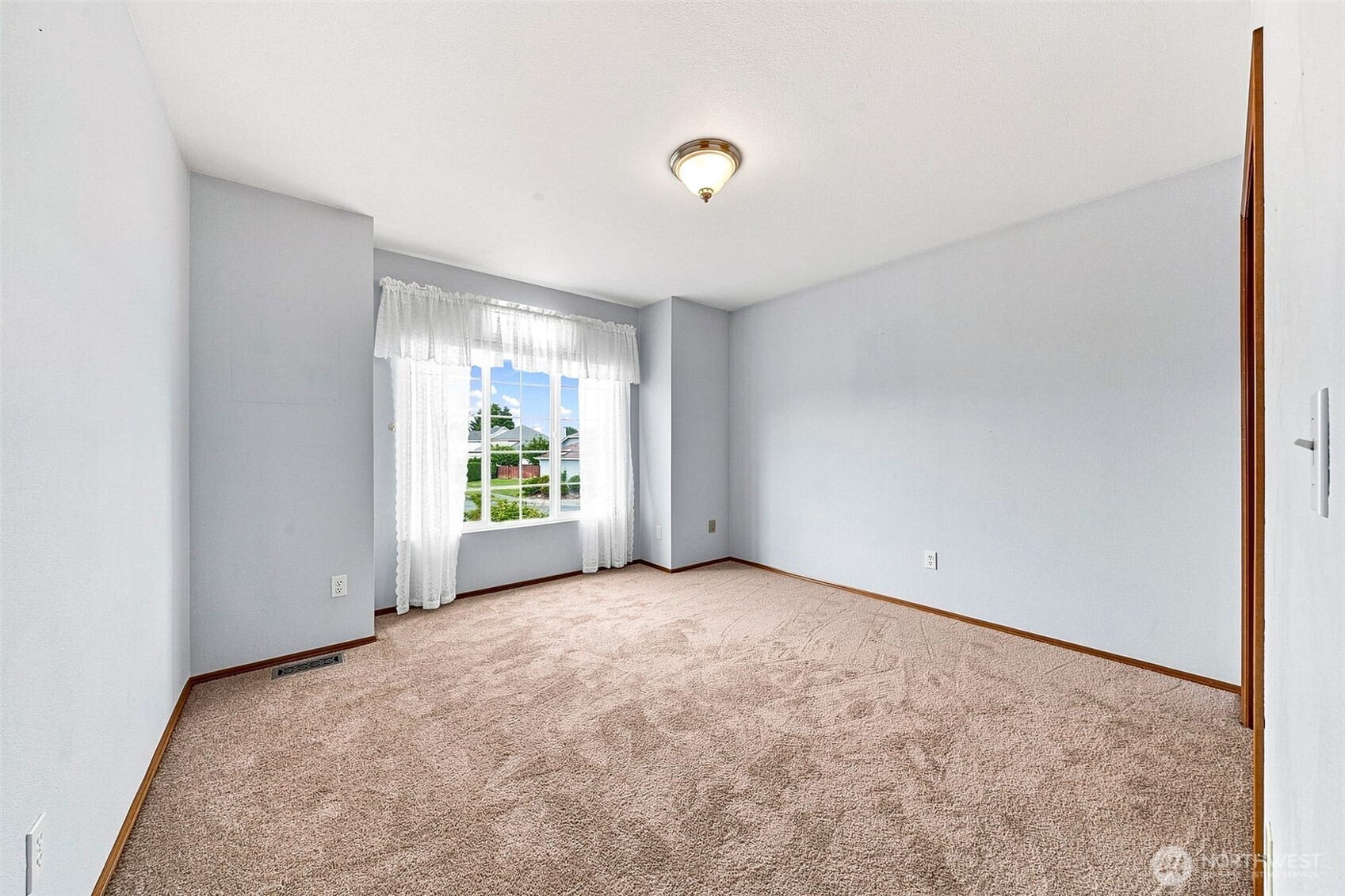 3060 Link Avenue Property Photo 25