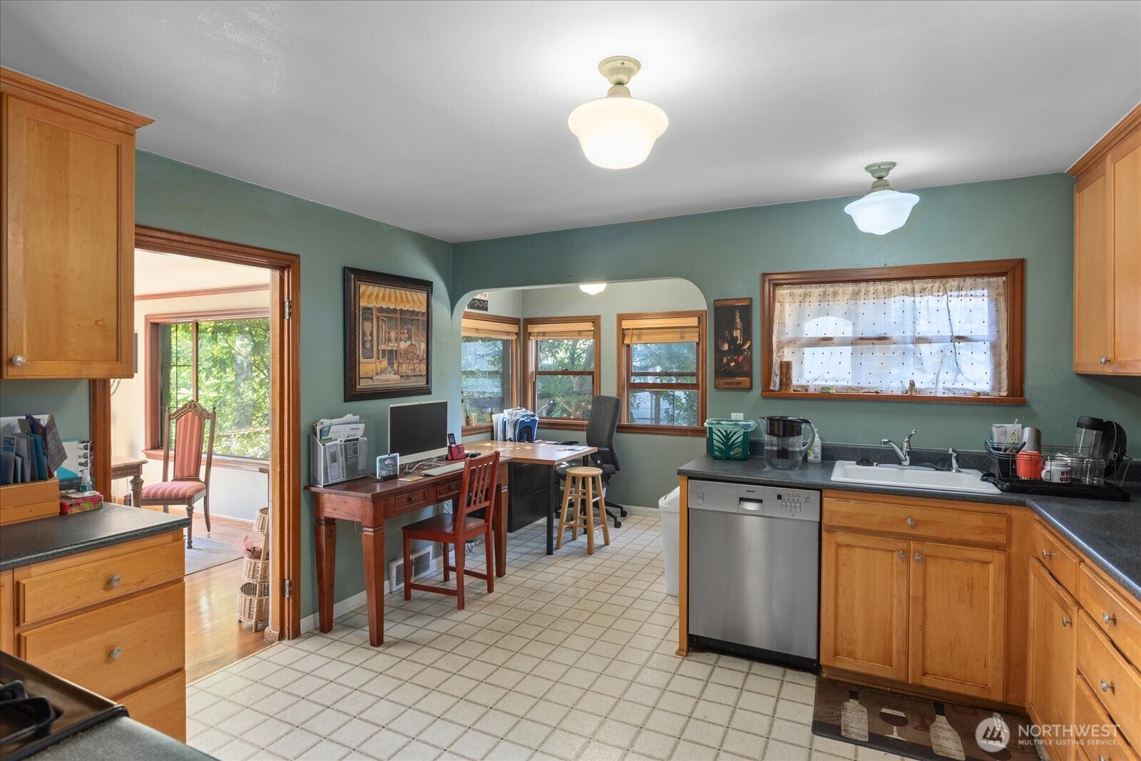 3020 Nw 60th Street Property Photo 4